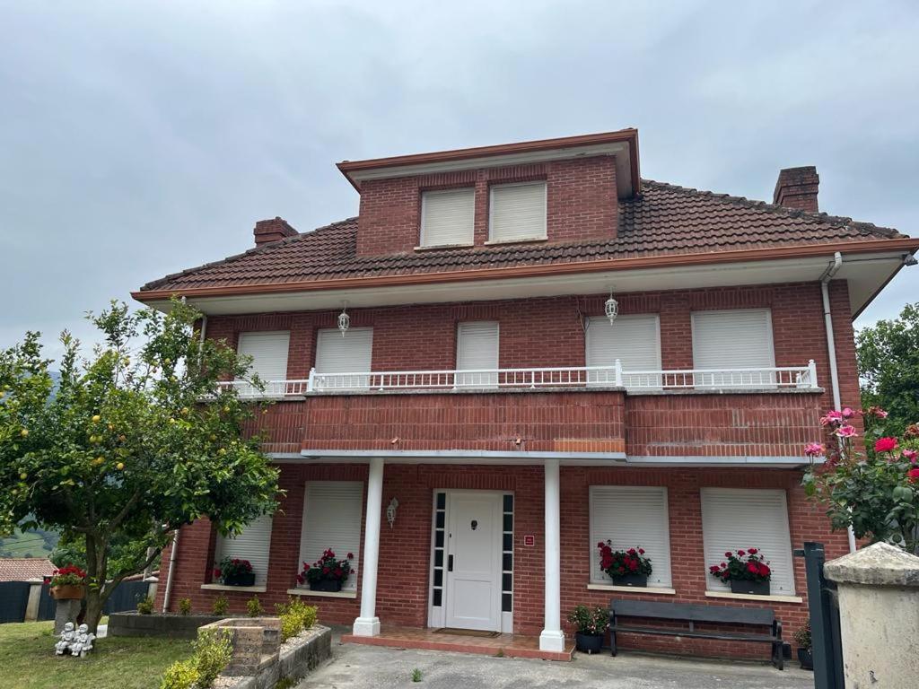 Casamentera Villa Mentera Barruelo Bagian luar foto